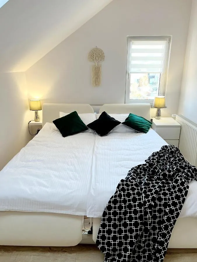 Apart Karkonosze - Klimatyzowany Apartament Charlotte Karpacz Na Deptaku Z Parkingiem W Cenie Polska